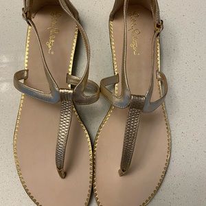 Lilly Pulitzer Heather T Strap Gold Sandals 10